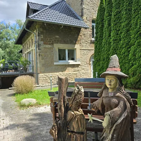 Palais Picard Westfluegel *