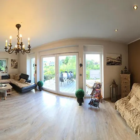 Palais Picard Westfluegel * Тале