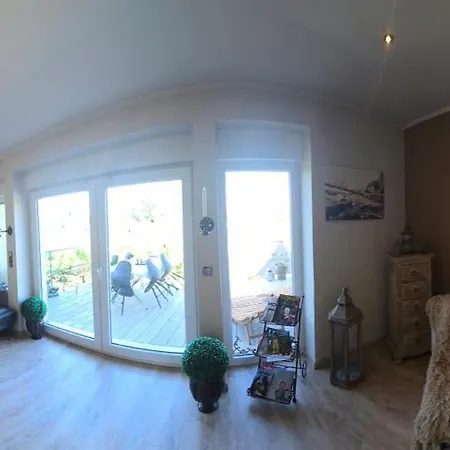 Palais Picard Westfluegel * Тале