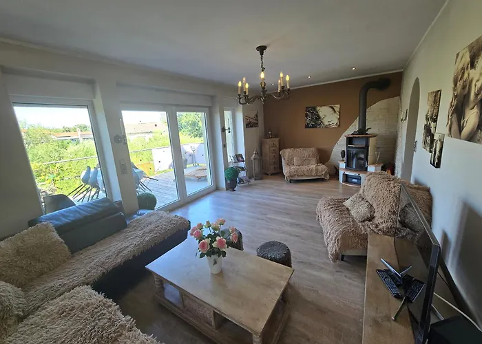 Palais Picard Westfluegel Thale