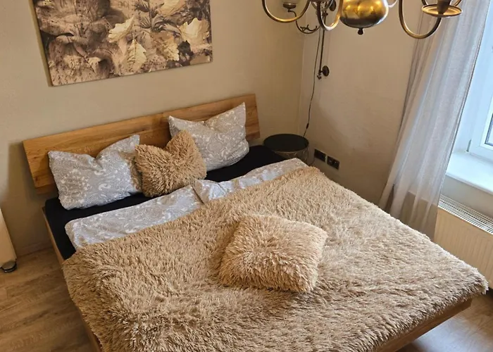 Palais Picard Westfluegel * Thale