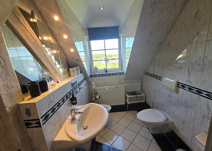 Palais Picard Westfluegel Semesterbostad *